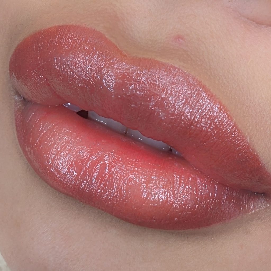 Dark lips fixing Dark lips fixing